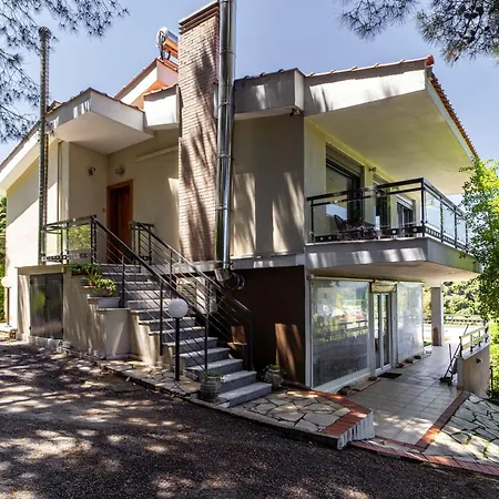 Salty Pines Prázdninový dům Polychrono