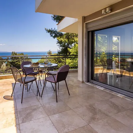 Salty Pines Tatil Evi